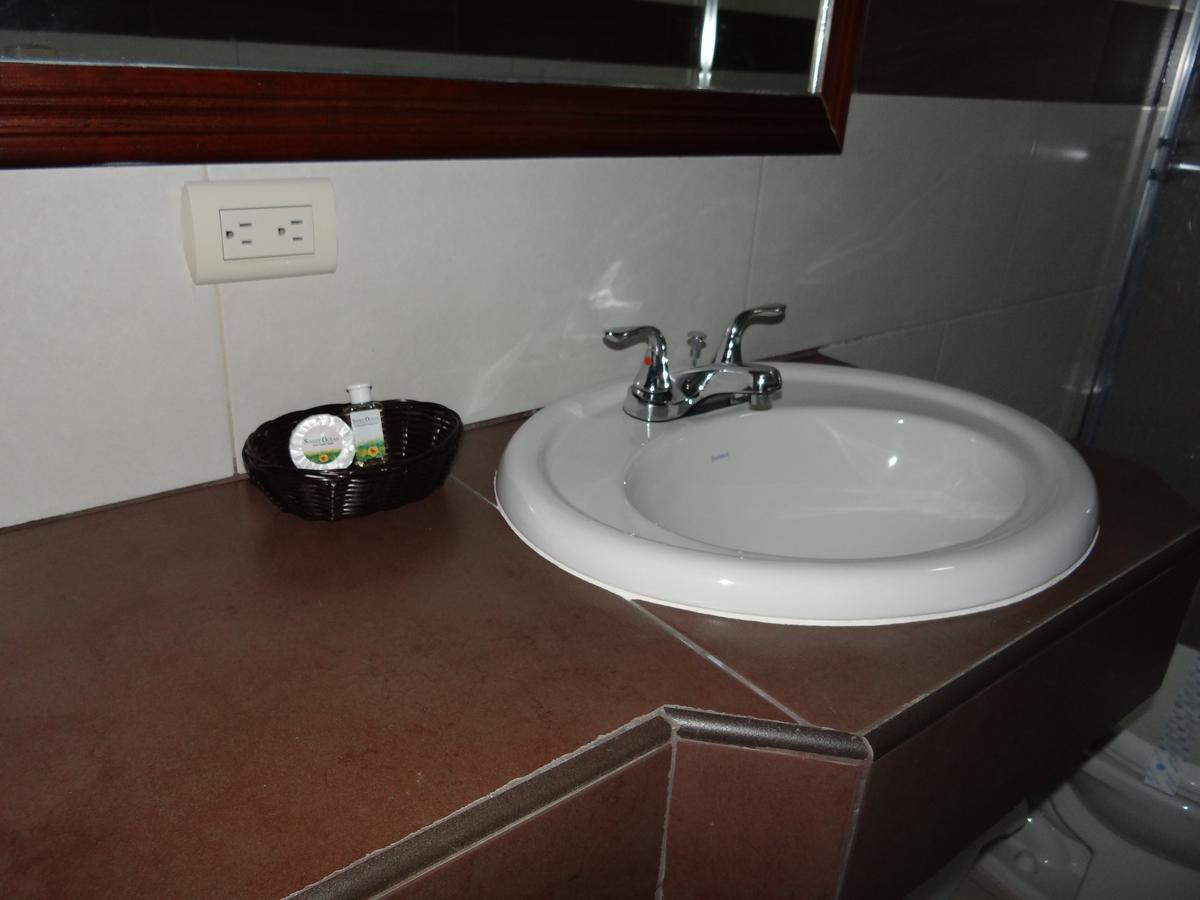 סן פדרו סולה Veranda Hotel מראה חיצוני תמונה