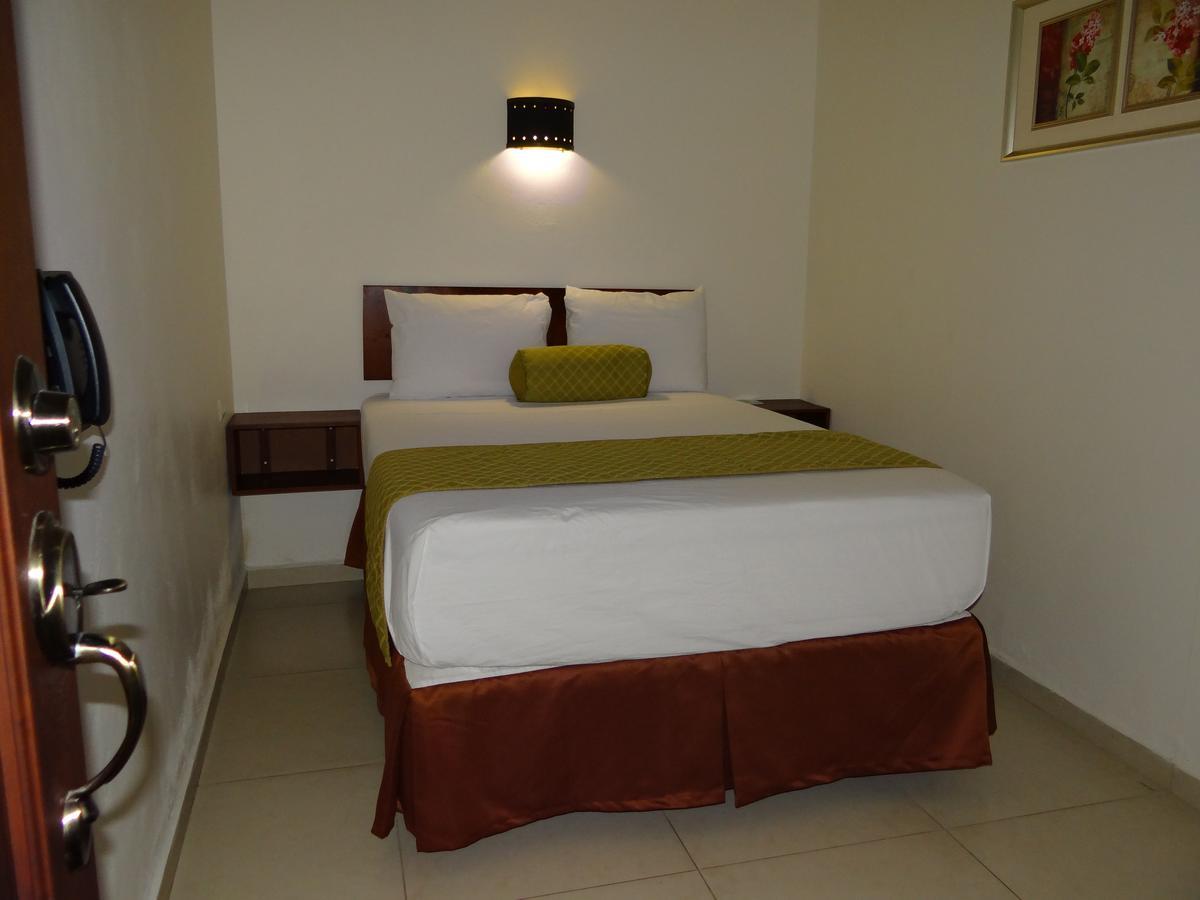 סן פדרו סולה Veranda Hotel מראה חיצוני תמונה