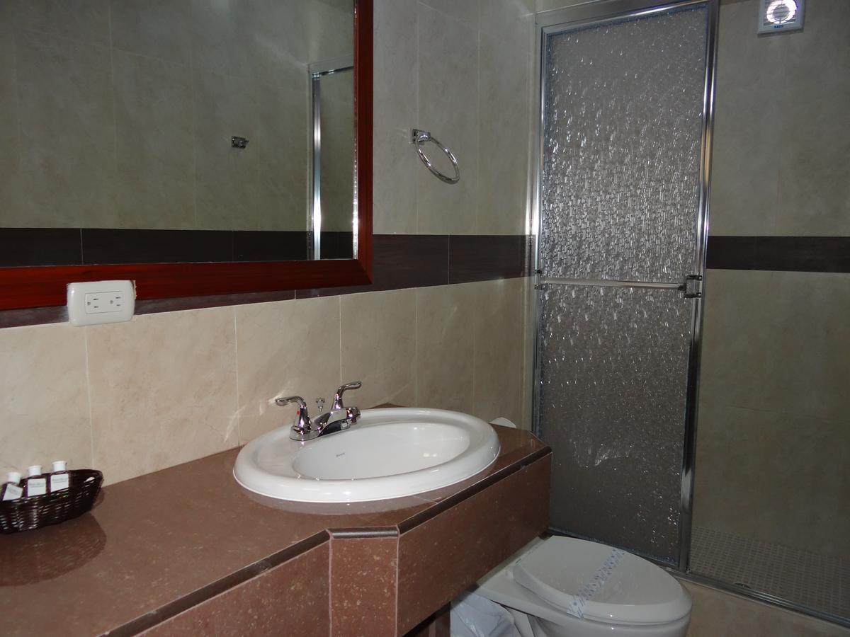 סן פדרו סולה Veranda Hotel מראה חיצוני תמונה